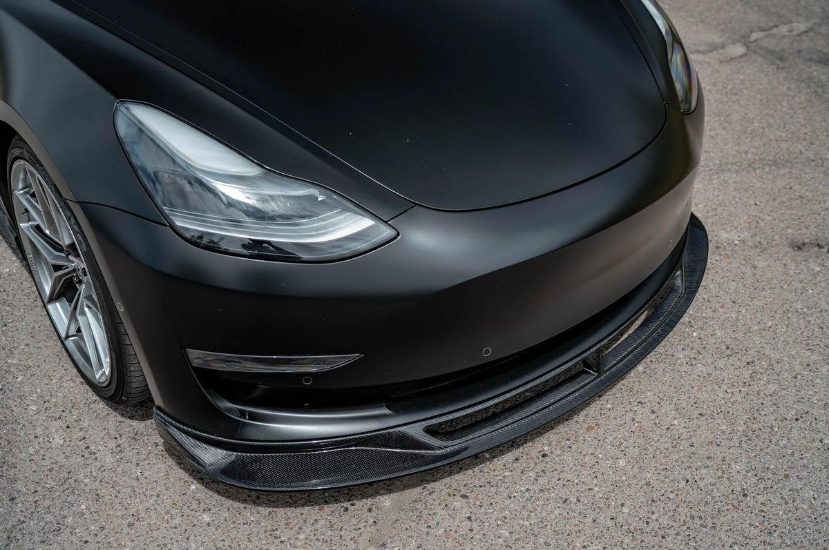 StreetHunter | TESLA MODEL 3 FRONT LIP - plugged in performance