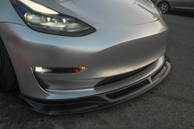 StreetHunter | TESLA MODEL 3 FRONT LIP - plugged in performance